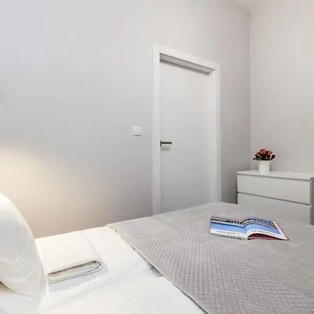 Happy Monte Cassino 44 E Apartament